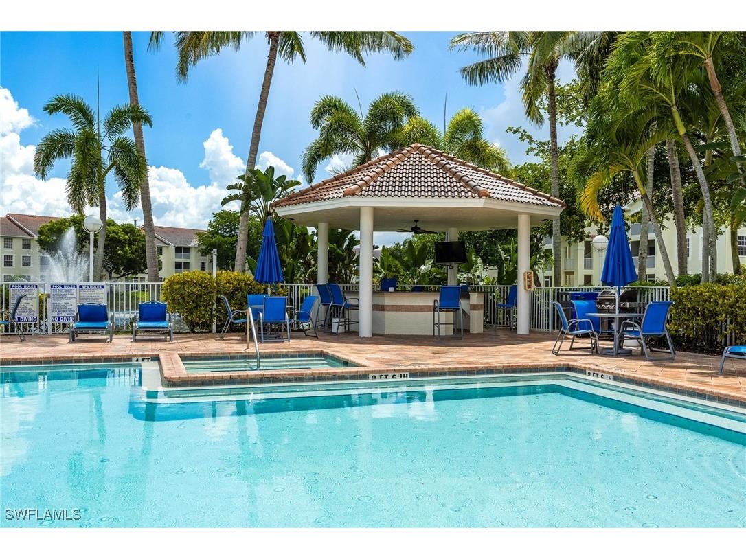 4630 Saint Croix Lane #828 Naples FL 34109 224069787 image1