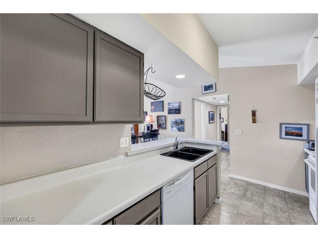 4630 Saint Croix Lane #831 Naples FL 34109 225071681 image7