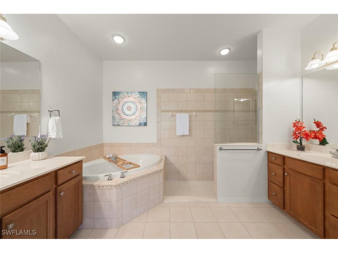 4630 Winged Foot Court #101 Naples FL 34112 226004021 image3