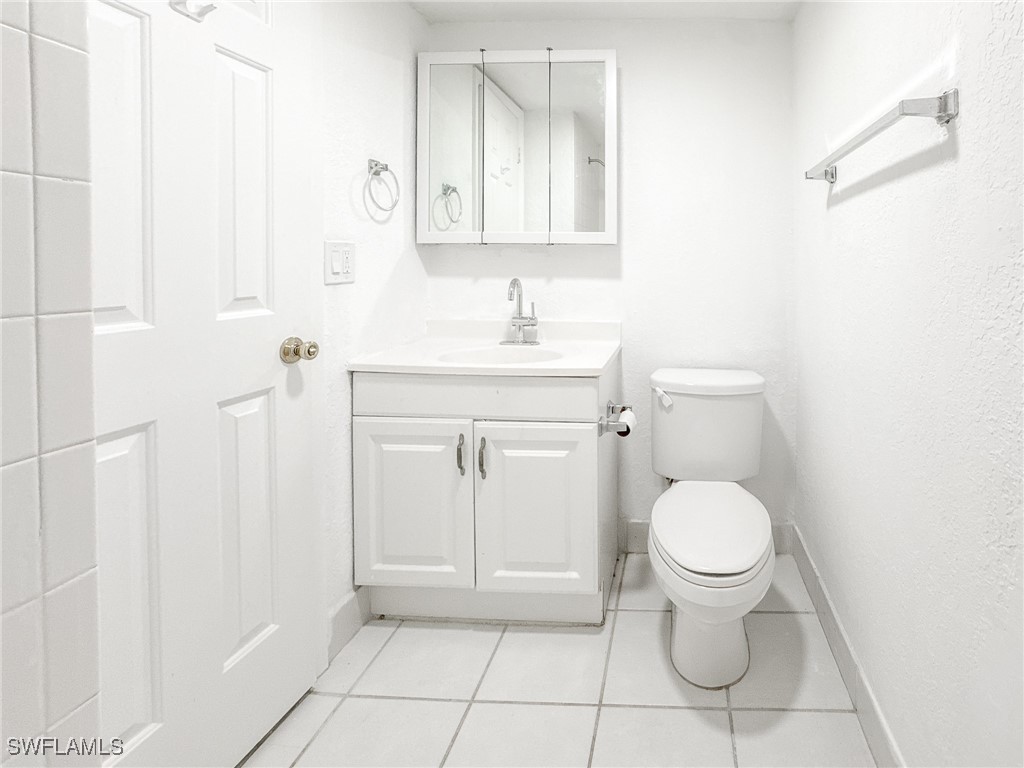 4631 Bayshore Drive #L2 Naples FL 34112 225070406 image18