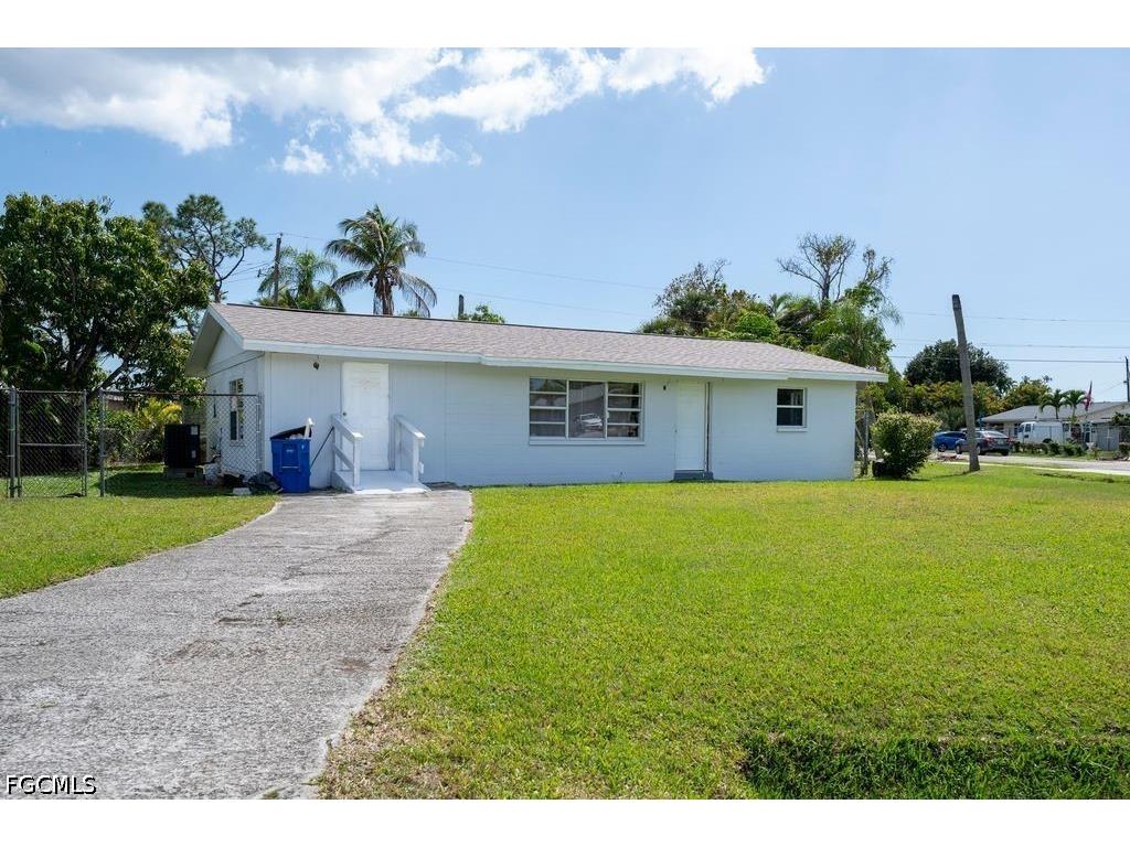 4631 New Haven Drive Fort Myers FL 33908 2026020979 image3