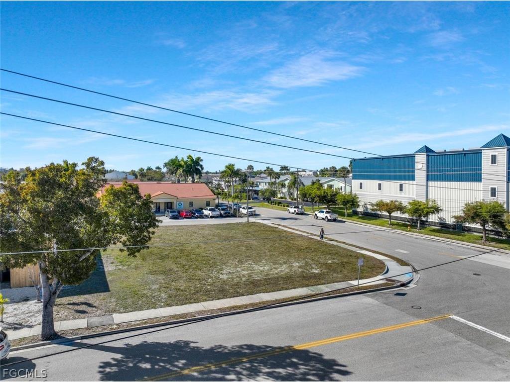 4632 SE 15th Avenue Cape Coral FL 33904 2026007417 image1