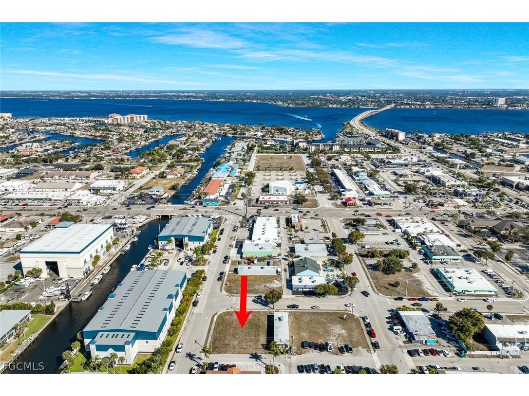 4632 SE 15th Avenue Cape Coral FL 33904 2026007417 image12