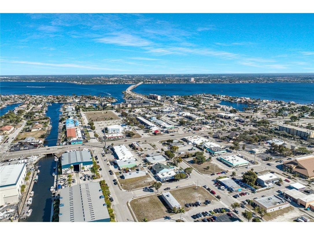 4632 SE 15th Avenue Cape Coral FL 33904 2026007417 image13