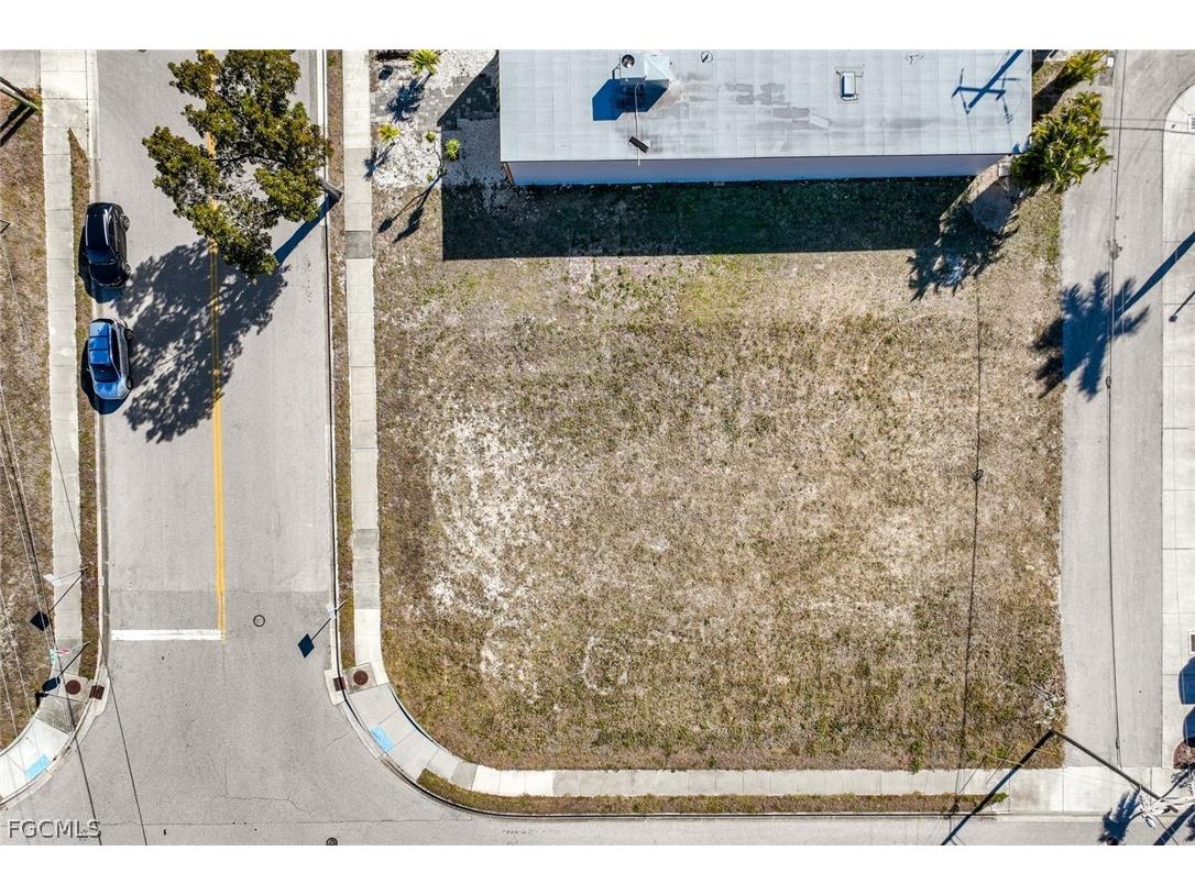 4632 SE 15th Avenue Cape Coral FL 33904 2026007417 image3
