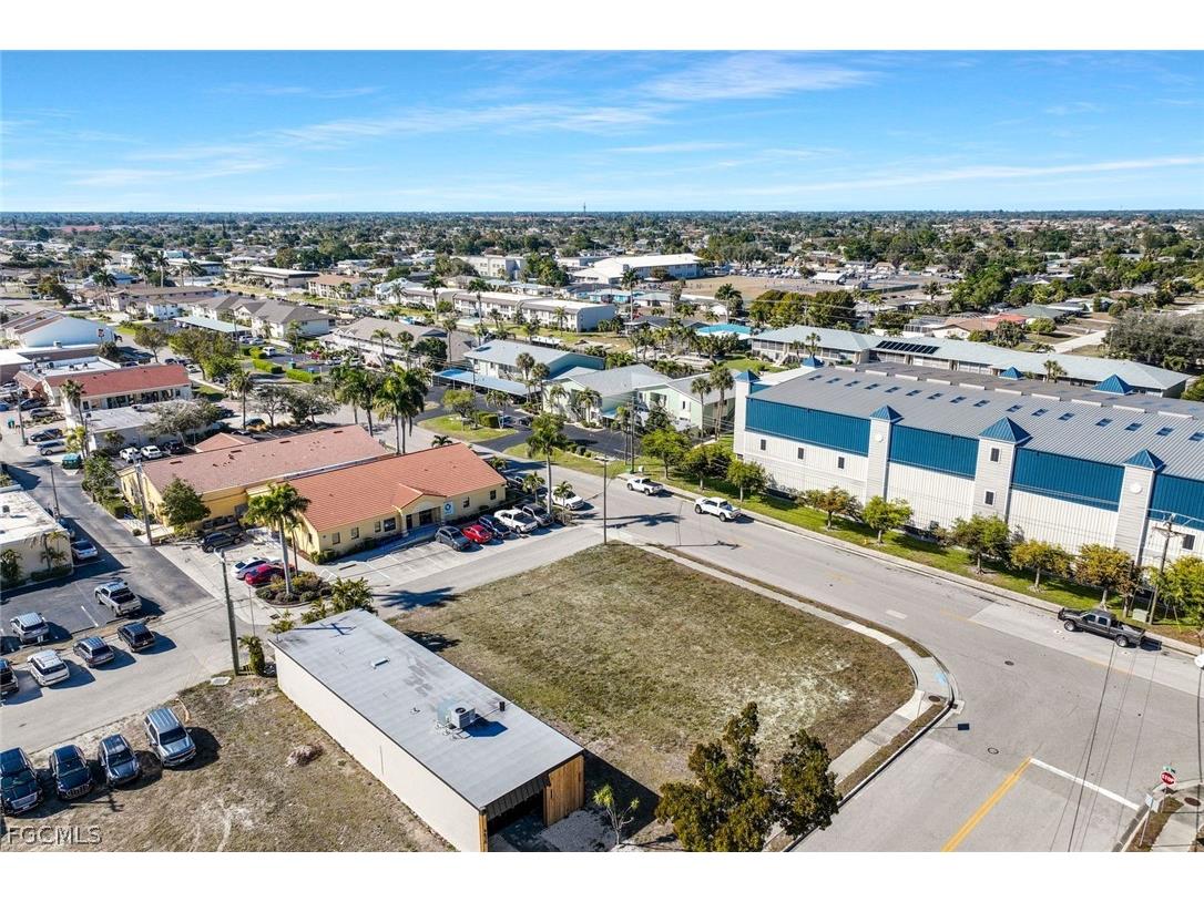 4632 SE 15th Avenue Cape Coral FL 33904 2026007417 image8
