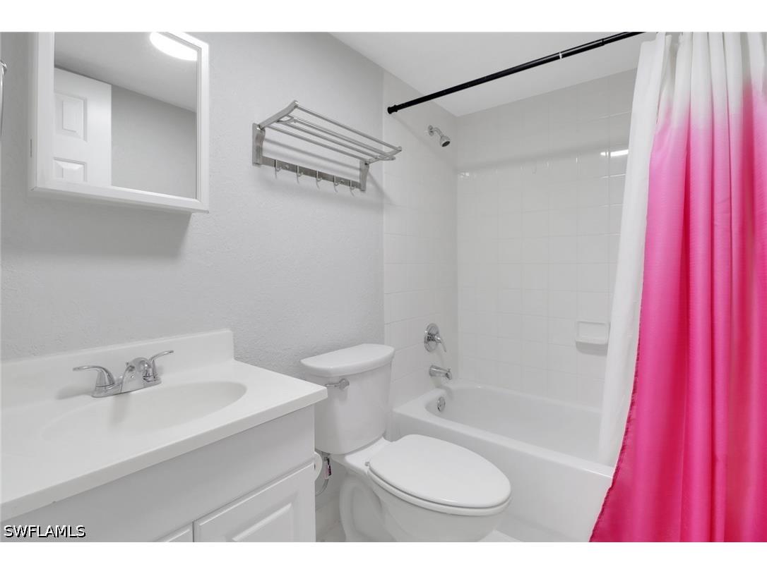 4635 Bayshore Drive #P4 Naples FL 34112 226015068 image10