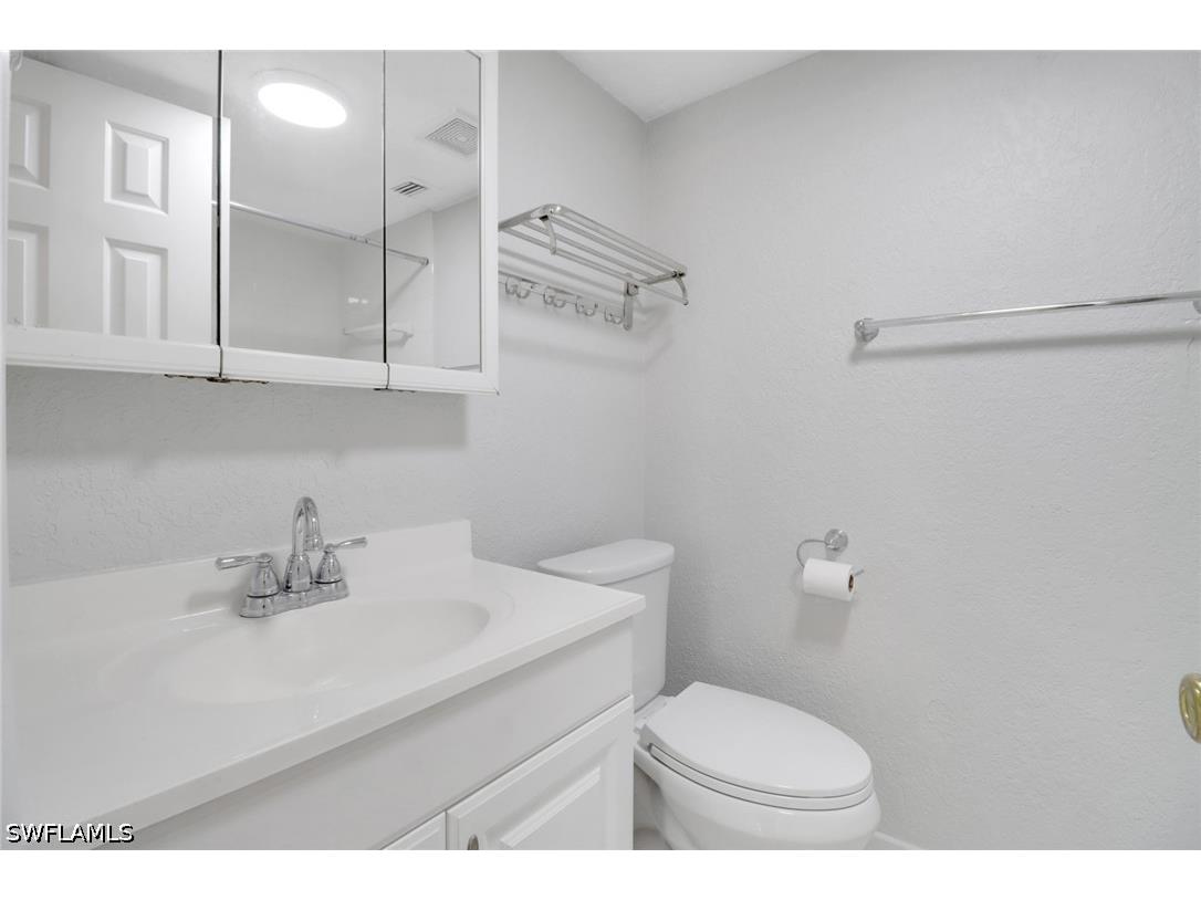 4635 Bayshore Drive #P4 Naples FL 34112 226015068 image14