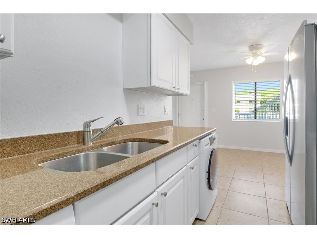 4635 Bayshore Drive #P4 Naples FL 34112 226015068 image2