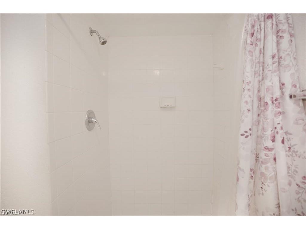 4635 Bayshore Drive #P7 Naples FL 34112 226008234 image9