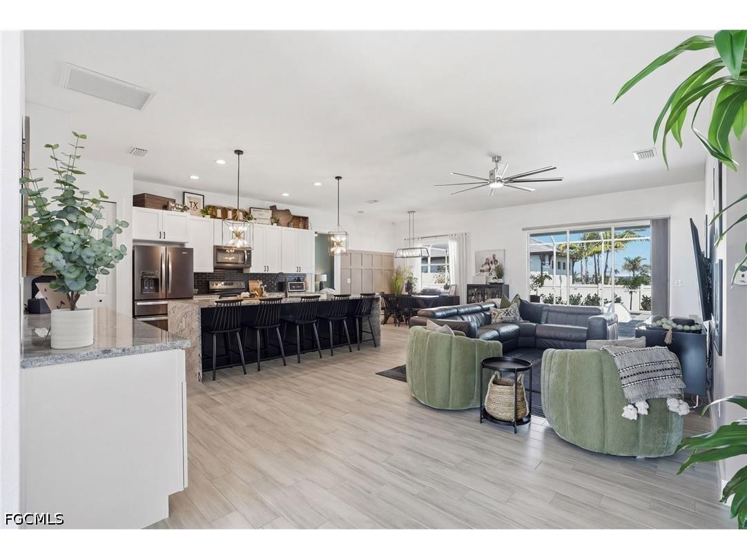 4635 NW 32nd Street Cape Coral FL 33993 2026014391 image6