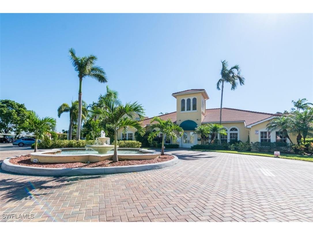 4635 Saint Croix Lane #1218 Naples FL 34109 225058452 image2