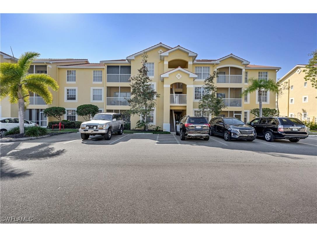 4635 Saint Croix Lane #1231 Naples FL 34109 223014725 image1