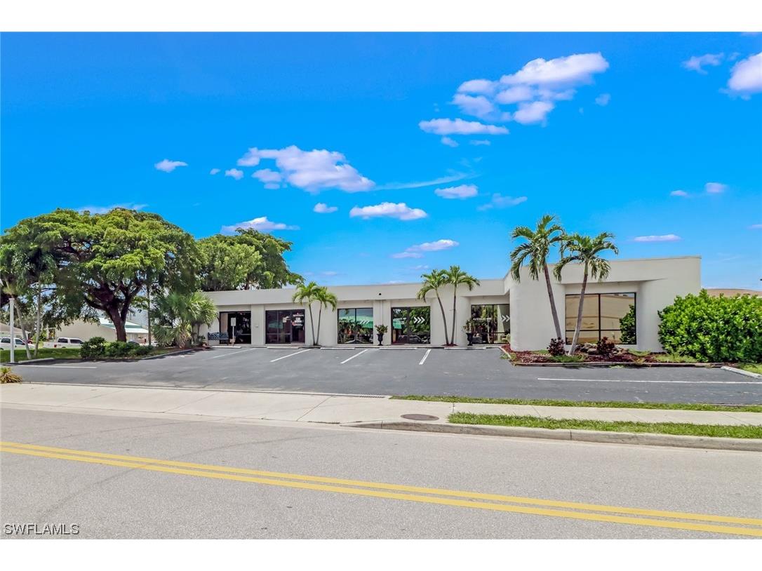 4636-4640-4644 SE 9th Place Cape Coral FL 33904 223075284 image1