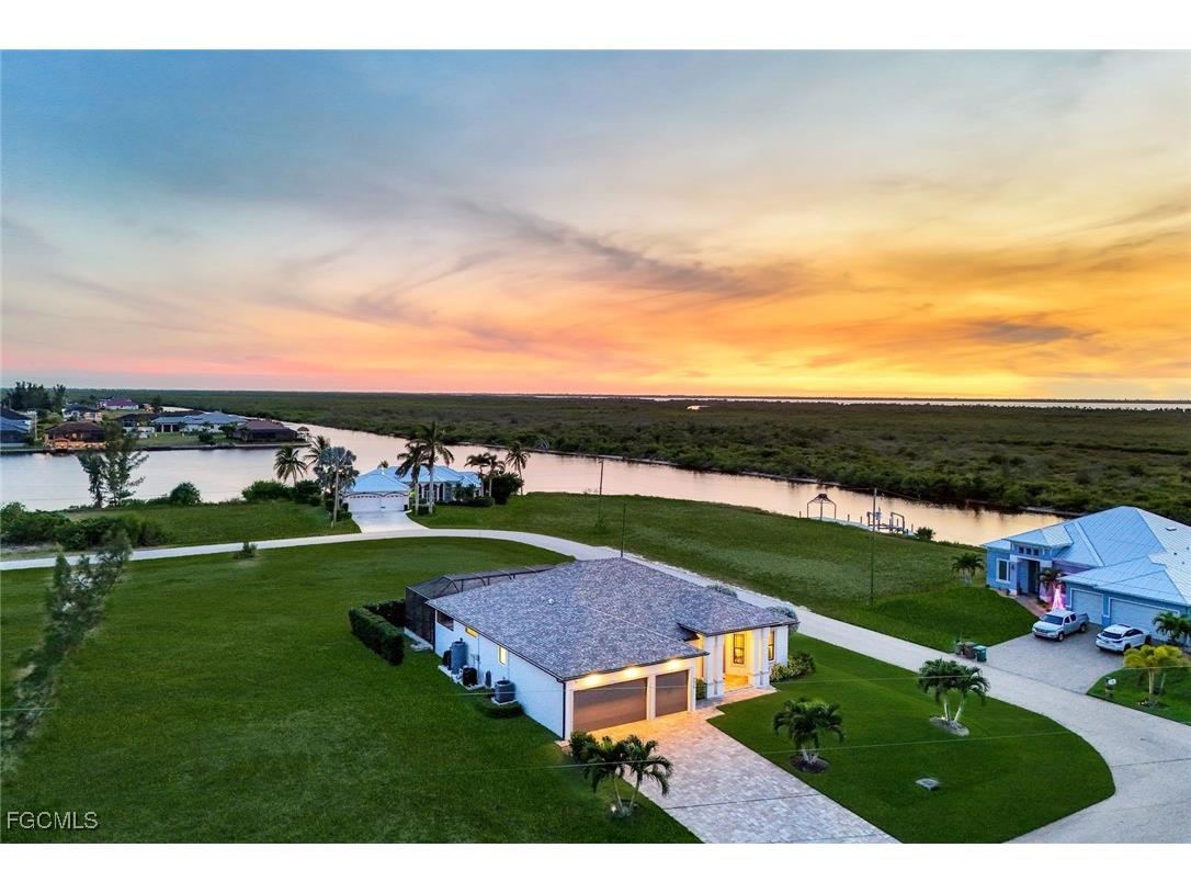 4636 NW 33rd Lane Cape Coral FL 33993 2025020720 image4