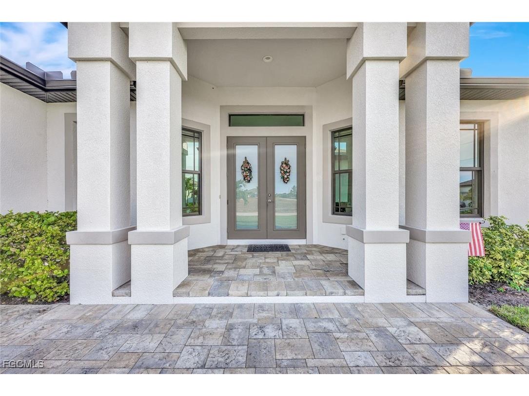 4636 NW 33rd Lane Cape Coral FL 33993 2025020720 image7