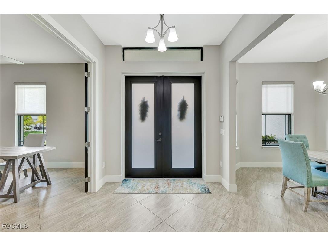 4636 NW 33rd Lane Cape Coral FL 33993 2025020720 image8