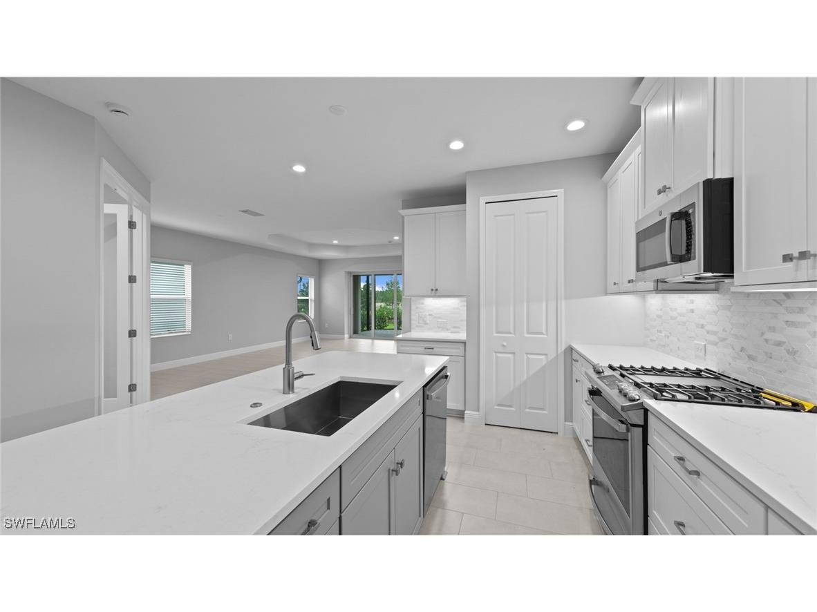 4636 Skysail Drive Naples FL 34120 225008786 image8