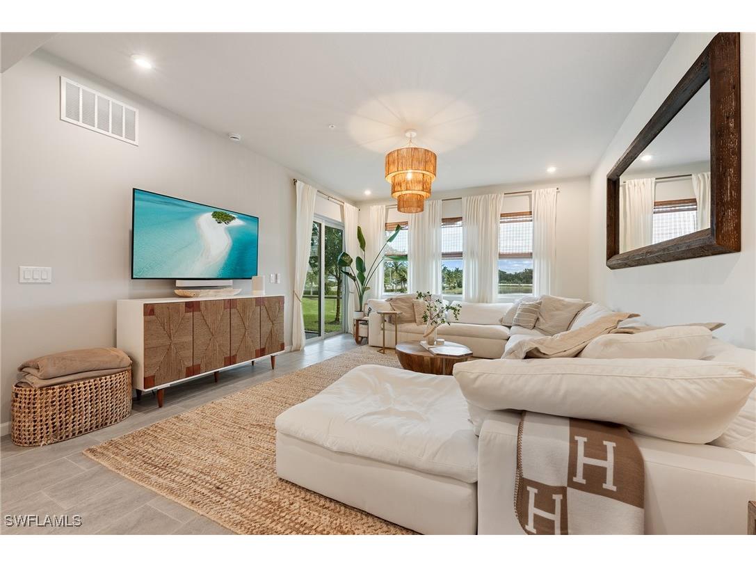 4638 Arboretum Circle #102 Naples FL 34112 225084007 image5