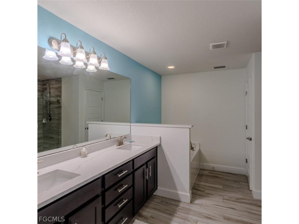 4638 Clarke Street North Port FL 34286 2026009238 image19