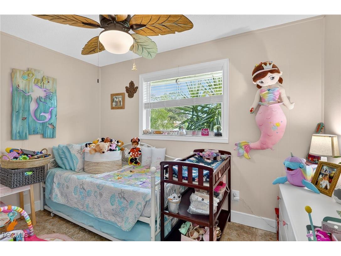 4638 Vinsetta Avenue North Fort Myers FL 33903 2025002565 image20