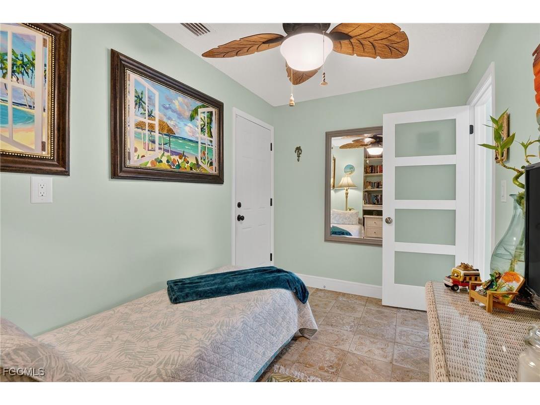 4638 Vinsetta Avenue North Fort Myers FL 33903 2025002565 image27