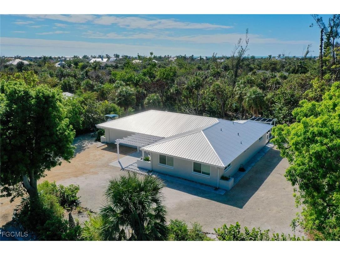 4639 Brainard Bayou Road Sanibel FL 33957 2025022837 image1