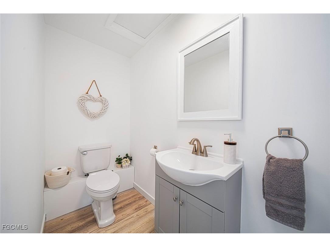 4639 Brainard Bayou Road Sanibel FL 33957 2025022837 image23