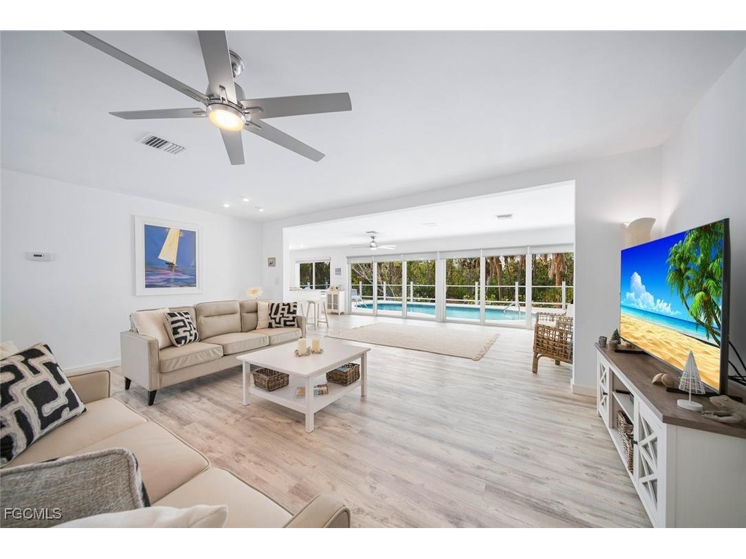 4639 Brainard Bayou Road Sanibel FL 33957 2025022837 image3