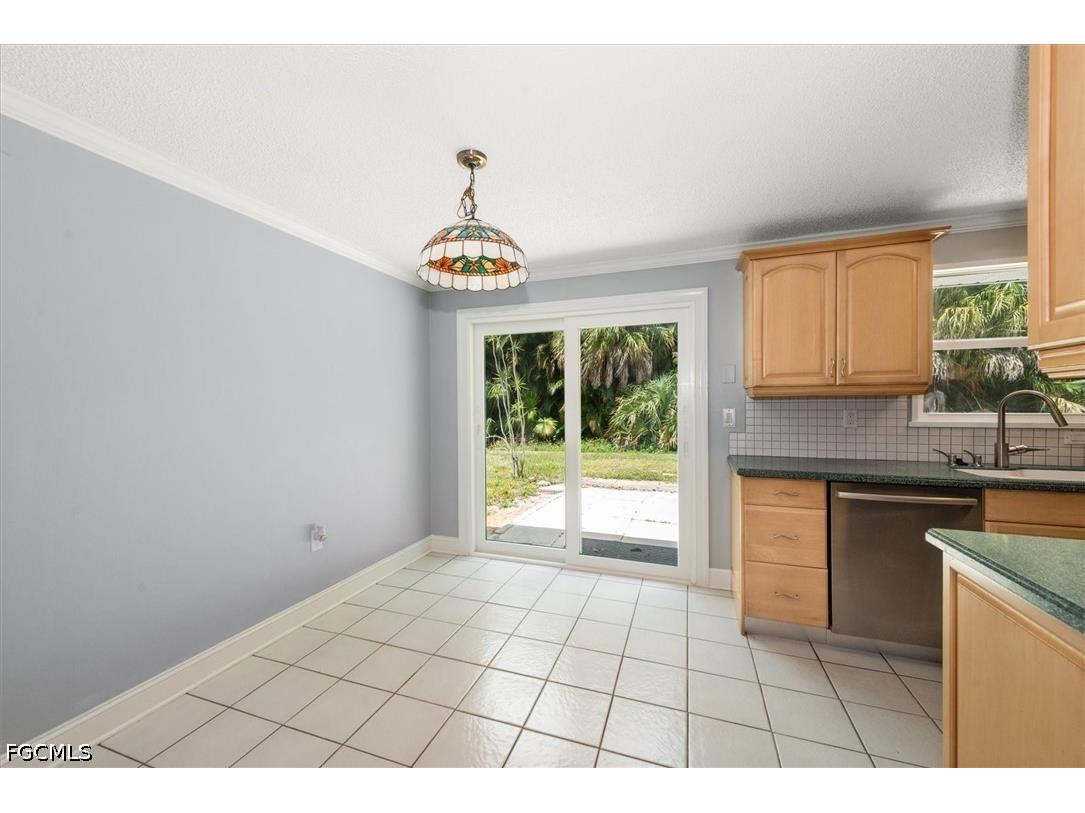 4639 Robin Avenue Naples FL 34104 2026019032 image10