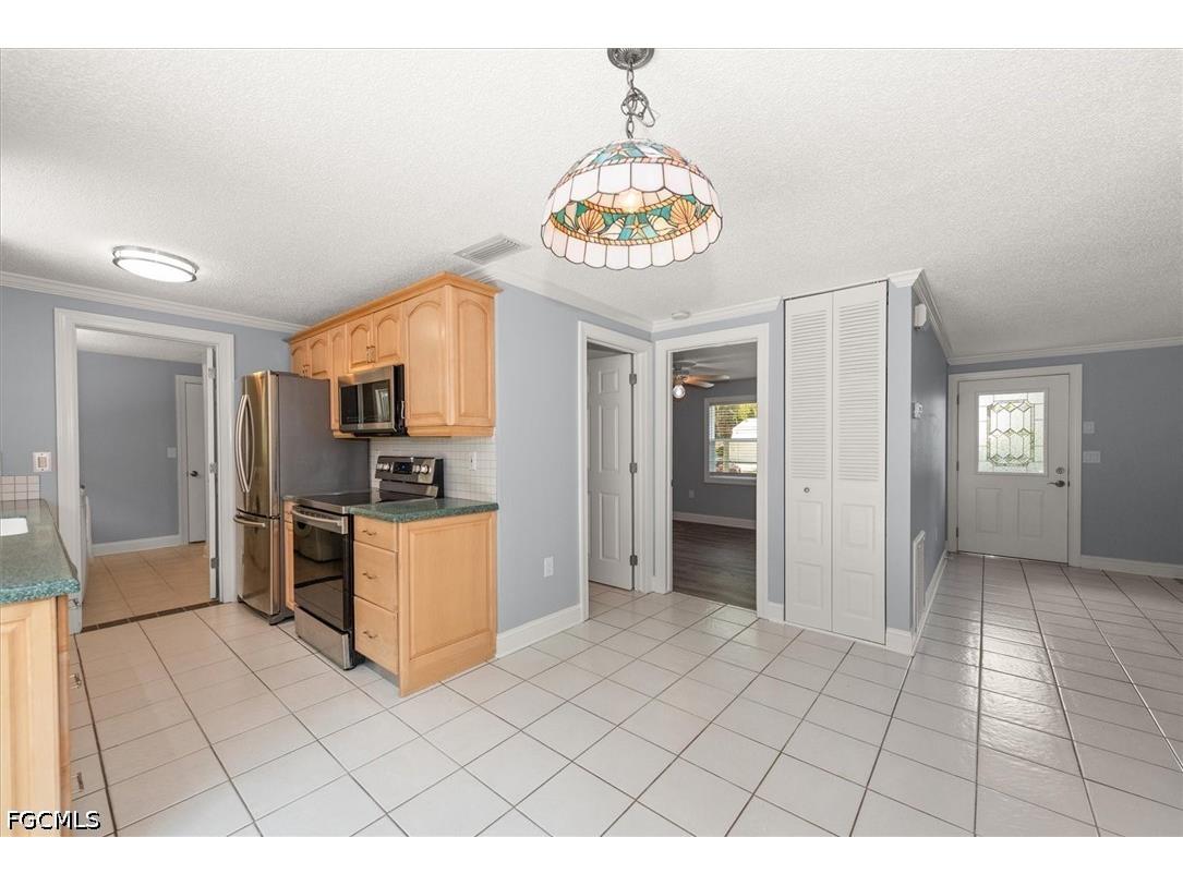 4639 Robin Avenue Naples FL 34104 2026019032 image14