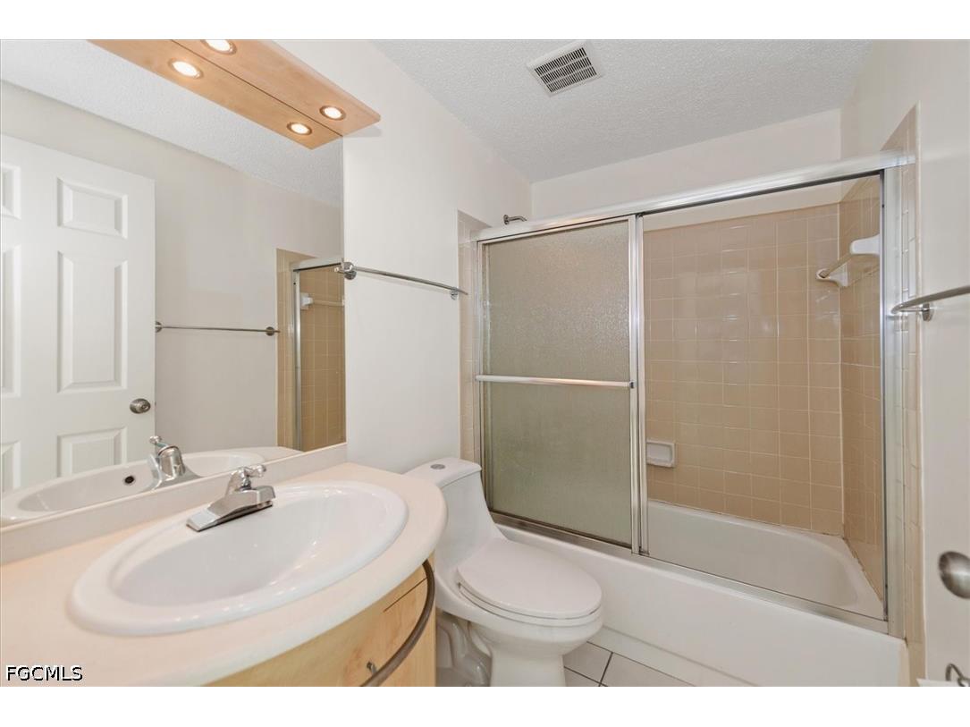 4639 Robin Avenue Naples FL 34104 2026019032 image28