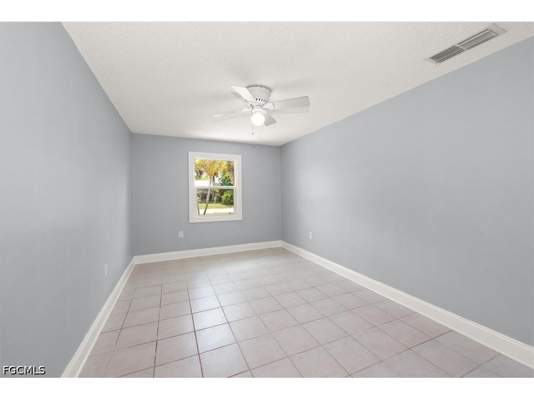 4639 Robin Avenue Naples FL 34104 2026019032 image30