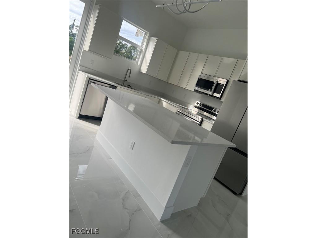 464 Eisenhower Boulevard Lehigh Acres FL 33974 2026000207 image3