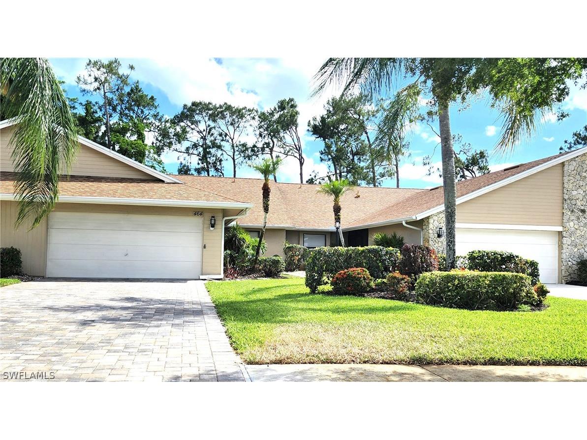 464 Kings Way #3-39 Naples FL 34104 224040327 image1