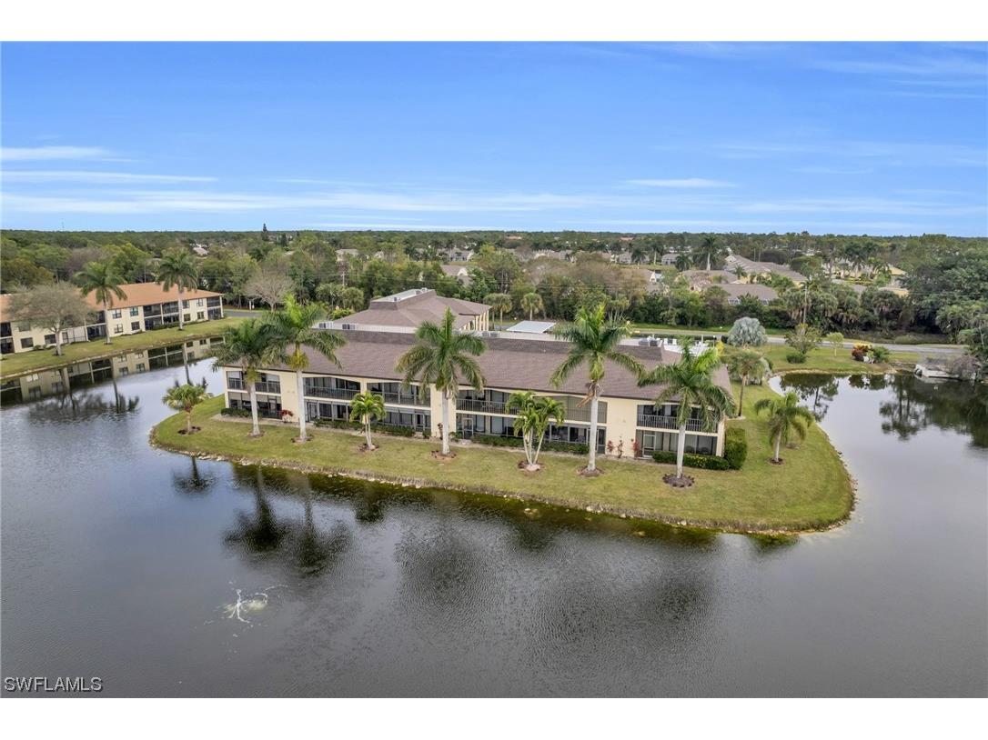 4640 Chantelle Drive #N102 Naples FL 34112 224013583 image1