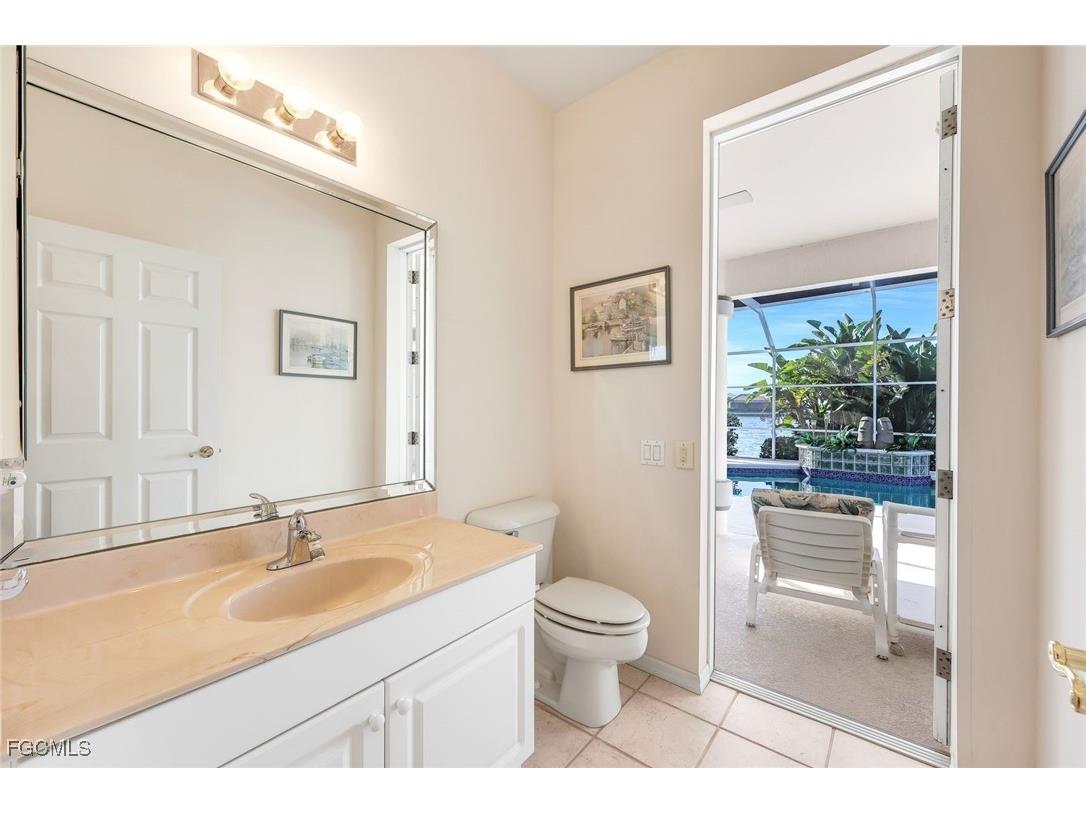 4640 NW 33rd Terrace Cape Coral FL 33993 2026004627 image19