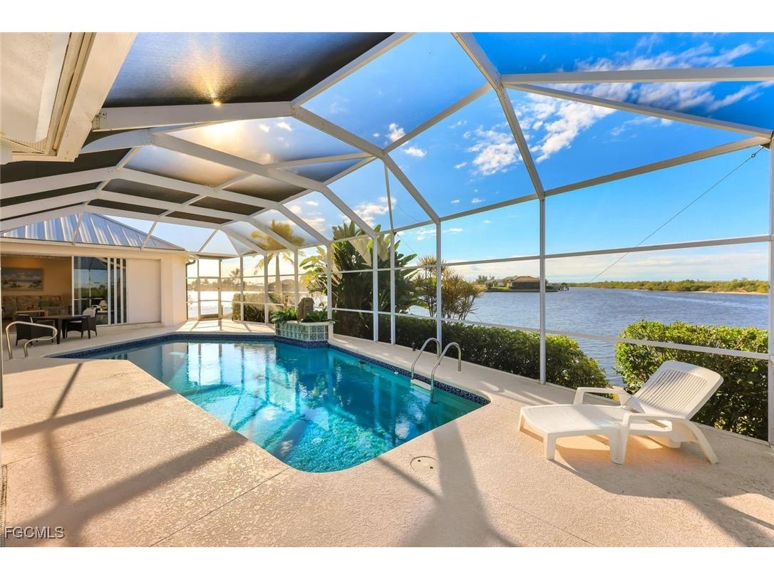 4640 NW 33rd Terrace Cape Coral FL 33993 2026004627 image2