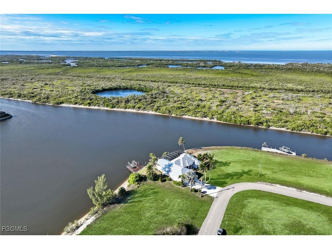 4640 NW 33rd Terrace Cape Coral FL 33993 2026004627 image25