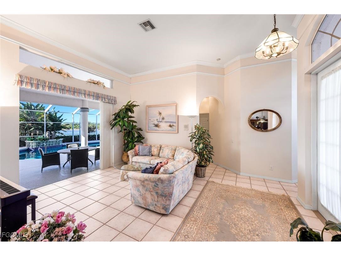 4640 NW 33rd Terrace Cape Coral FL 33993 2026004627 image5