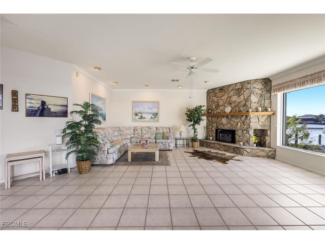 4640 NW 33rd Terrace Cape Coral FL 33993 2026004627 image9