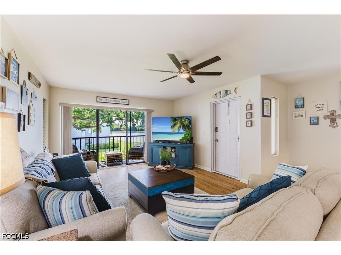 4641 Lakeside Club Boulevard #13 Fort Myers FL 33905 2026021880 image1