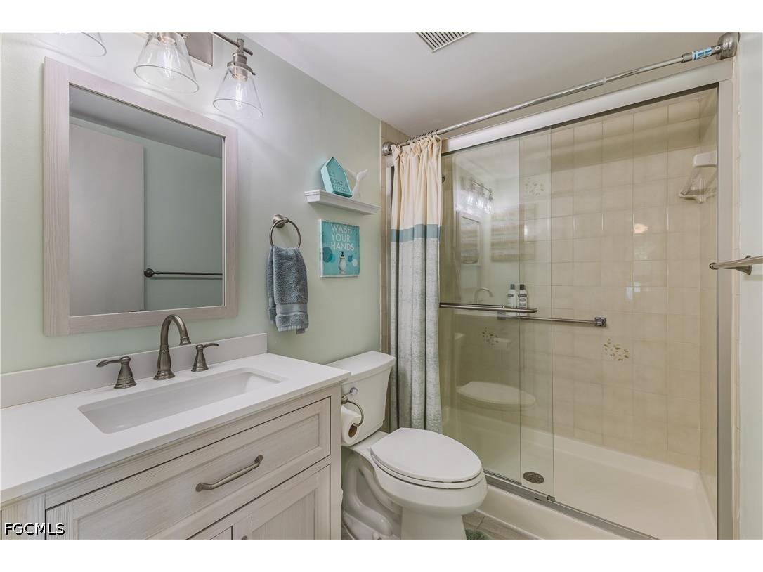 4641 Lakeside Club Boulevard #13 Fort Myers FL 33905 2026021880 image14