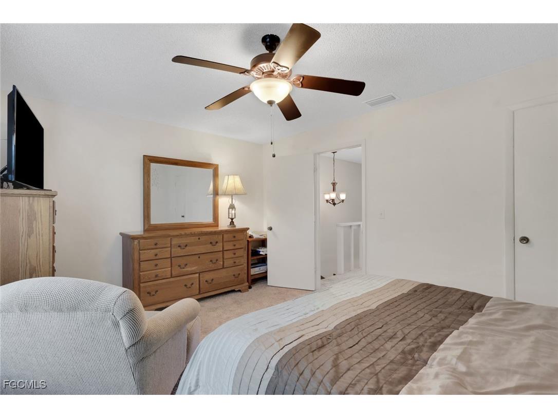 4641 SW Santa Barbara Place #2 Cape Coral FL 33914 2026001237 image21