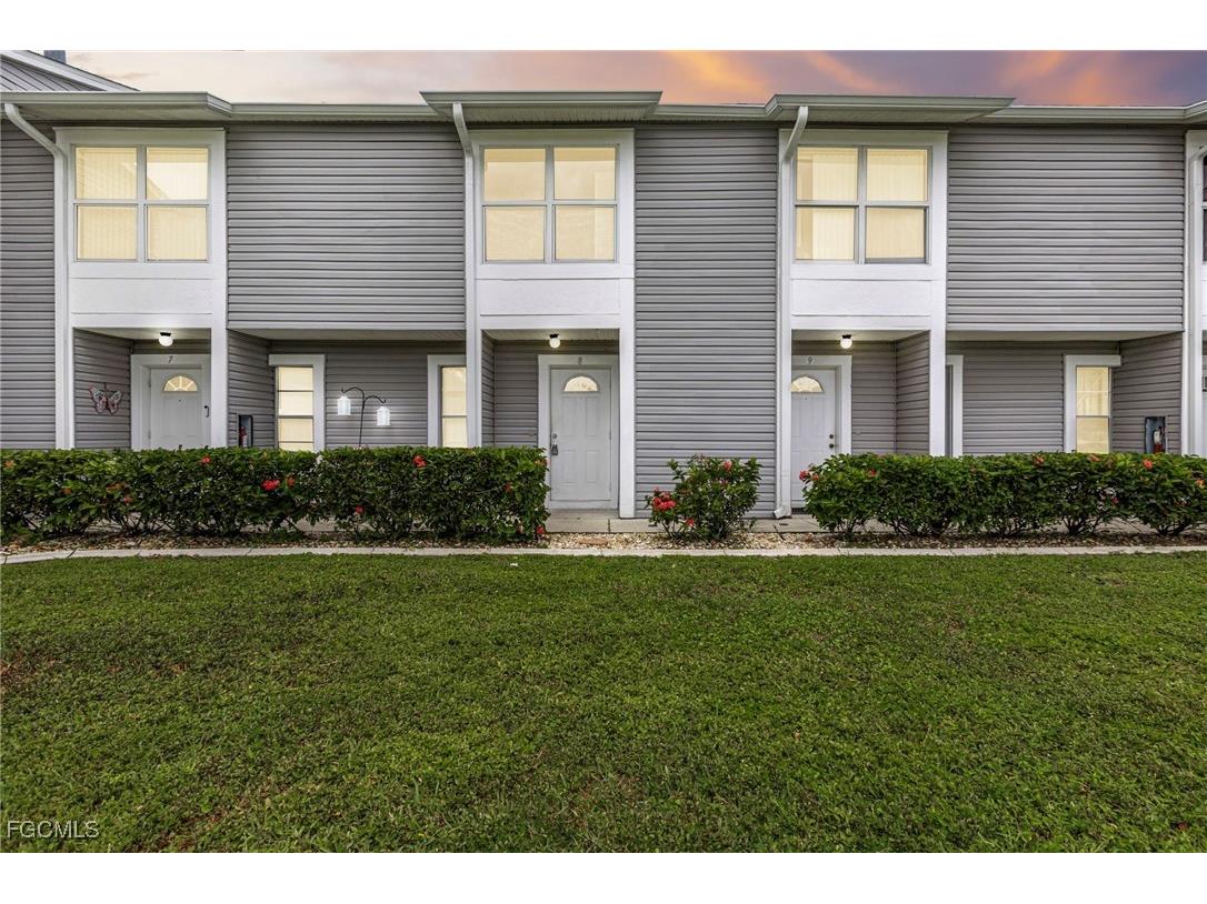 4641 SW Santa Barbara Place #8 Cape Coral FL 33914 2025008779 image2