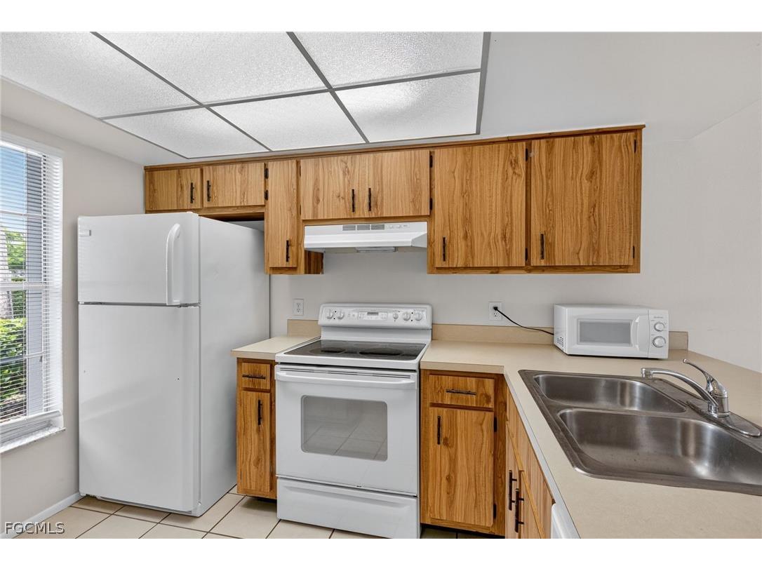 4641 SW Santa Barbara Place #8 Cape Coral FL 33914 2026008807 image9