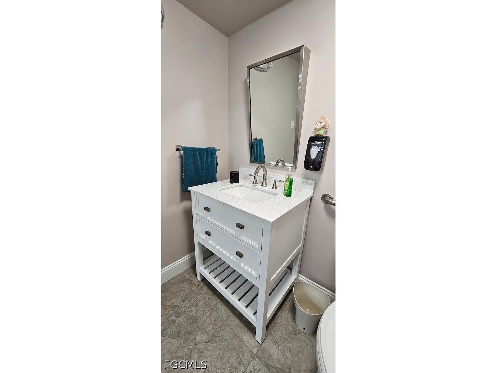 4645 SE 15th Avenue Cape Coral FL 33904 2026023987 image16