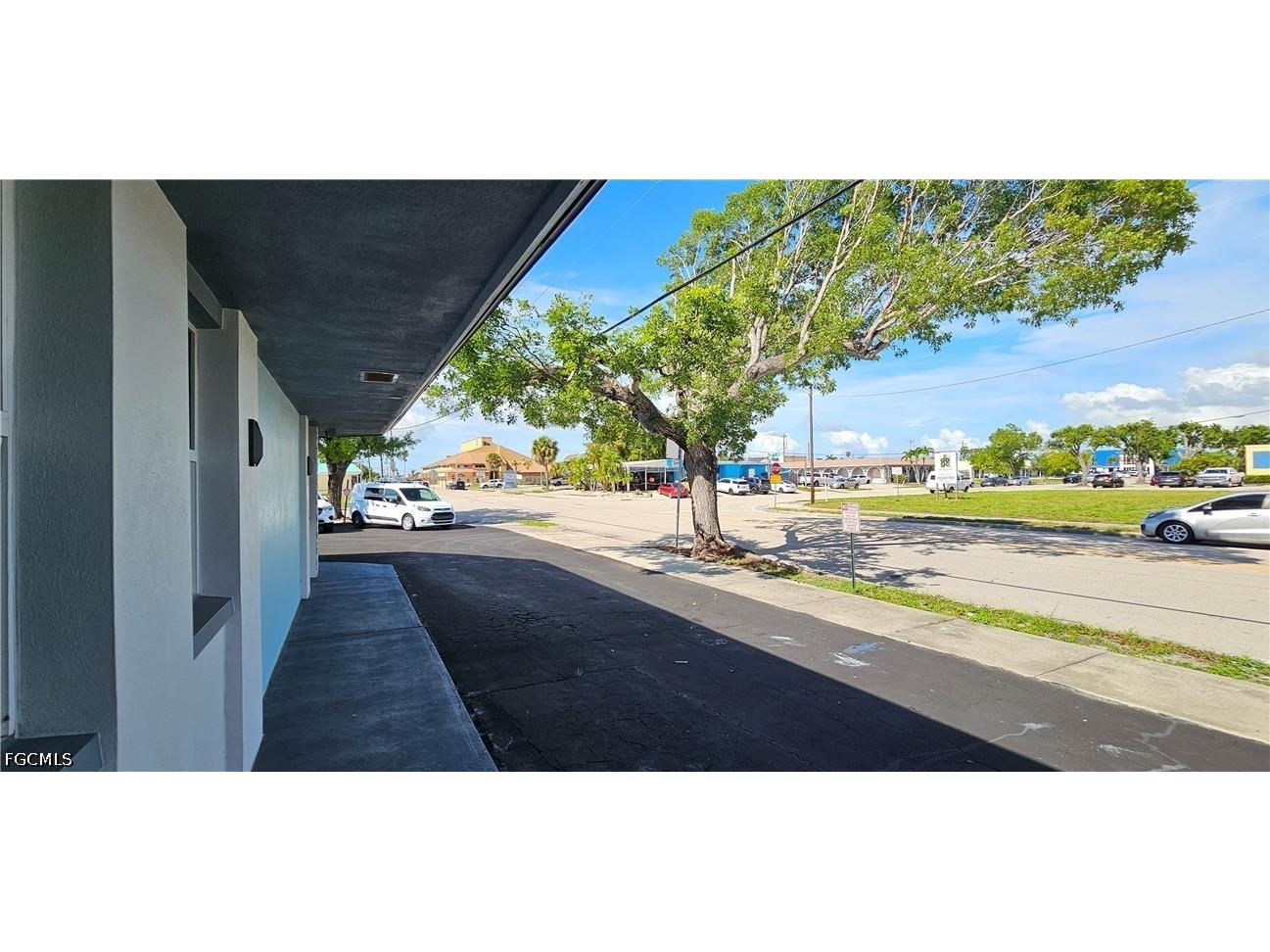4645 SE 15th Avenue Cape Coral FL 33904 2026023987 image18