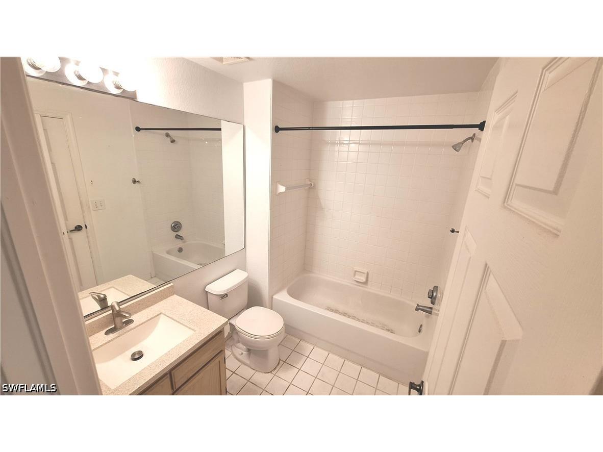4645 Saint Croix Lane #1324 Naples FL 34109 226019902 image10