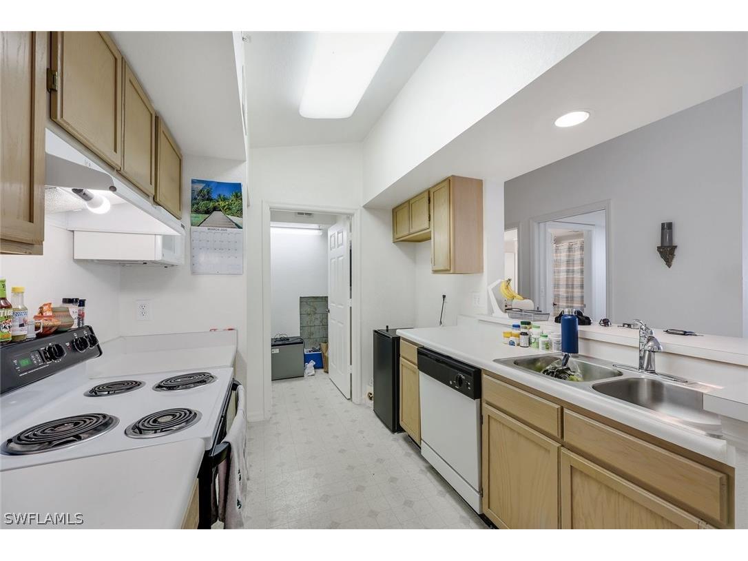 4645 Saint Croix Lane #1335 Naples FL 34109 226010037 image28